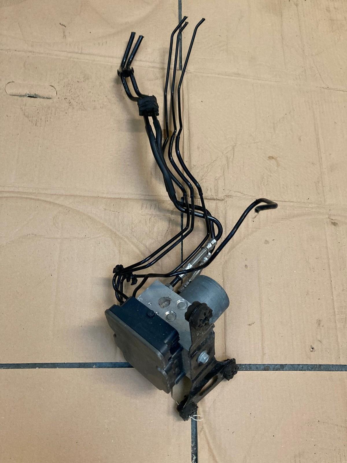 LAND ROVER RANGE ROVER (L405) 4.4 SDV8 ABS Pump/Modulator JPLA-14F447-BA USED