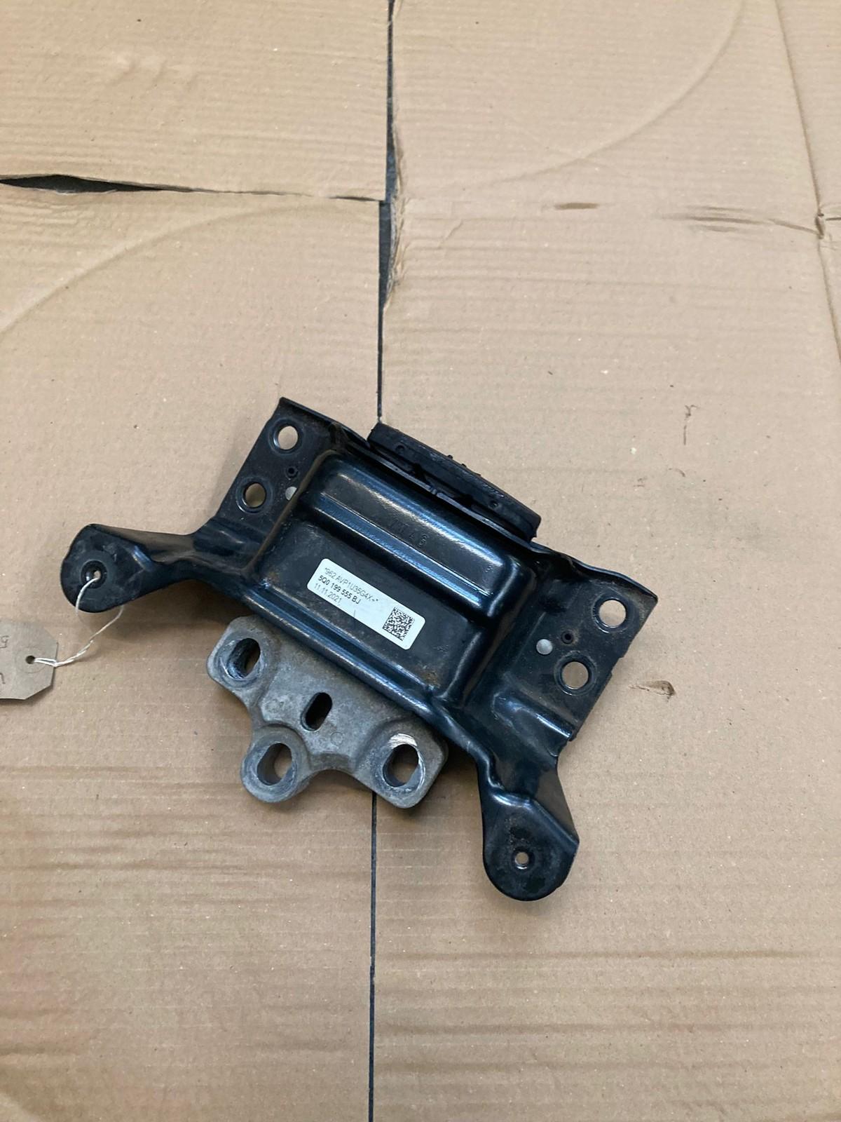 Volkswagen Golf MK7/MK8 2013+ Left Engine Gearbox Mounting 5Q0199555T