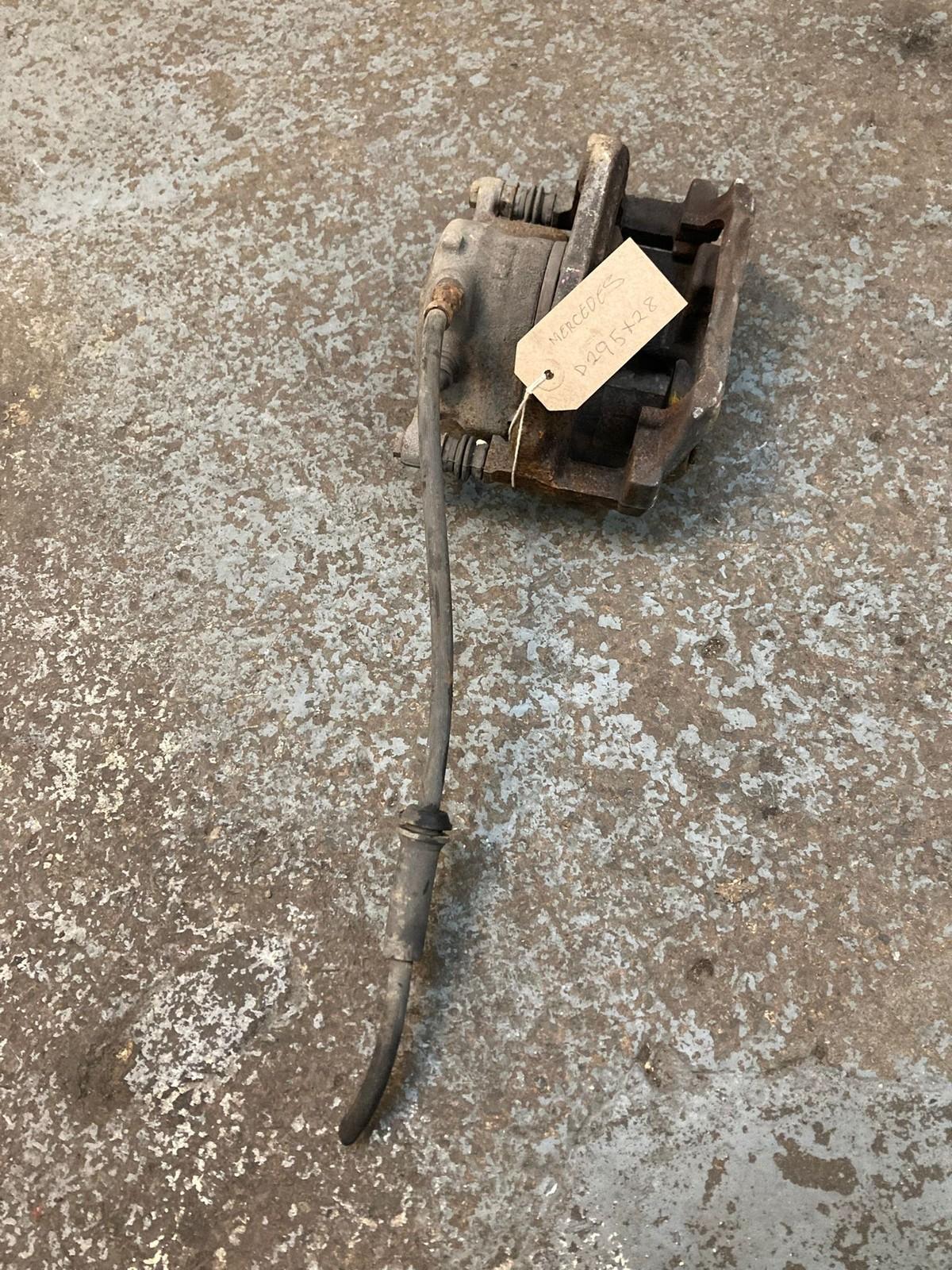 Mercedes E-Class W212 (2009-2016) Front Brake Caliper D295X28