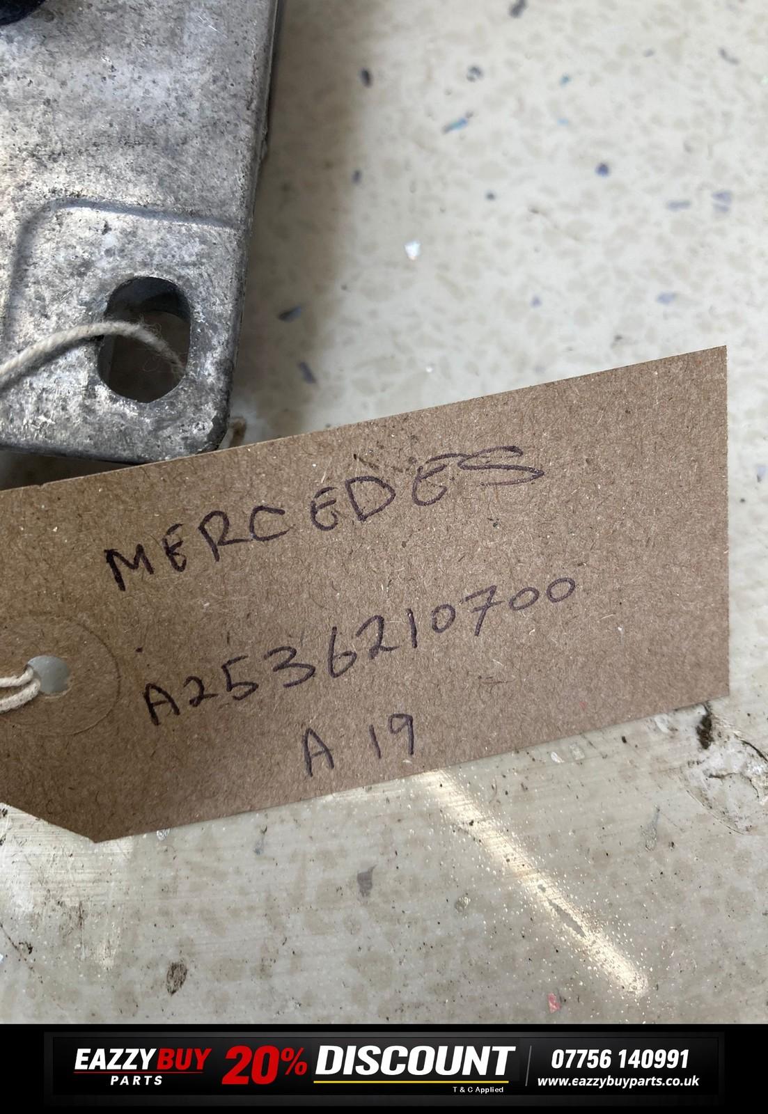 Mercedes GLC X253 2015-22 Radiator Right Support Bracket a2536210700