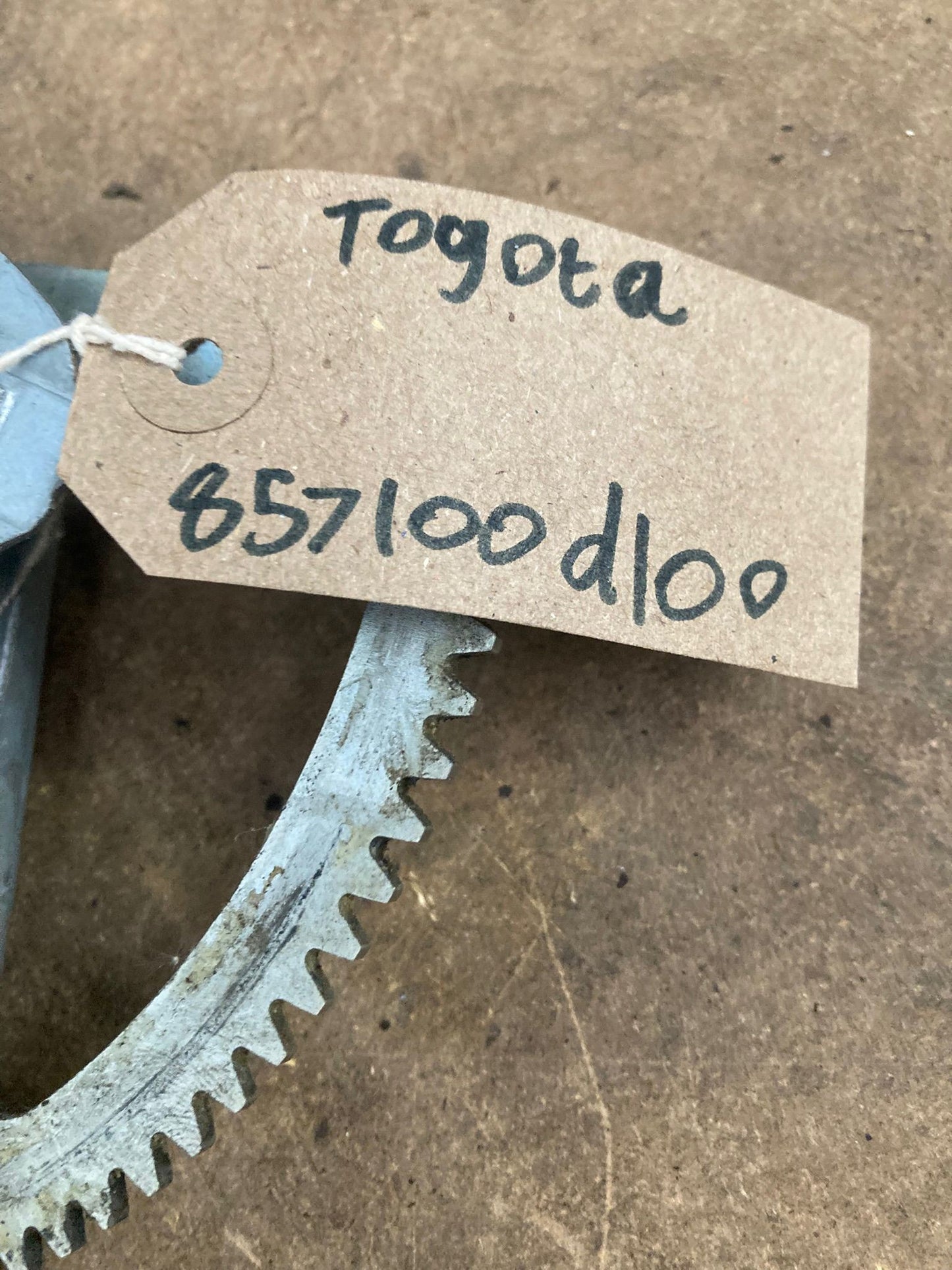 Toyota Auris / Yaris Window Regulator Front or Rear Left/Right 857100D100