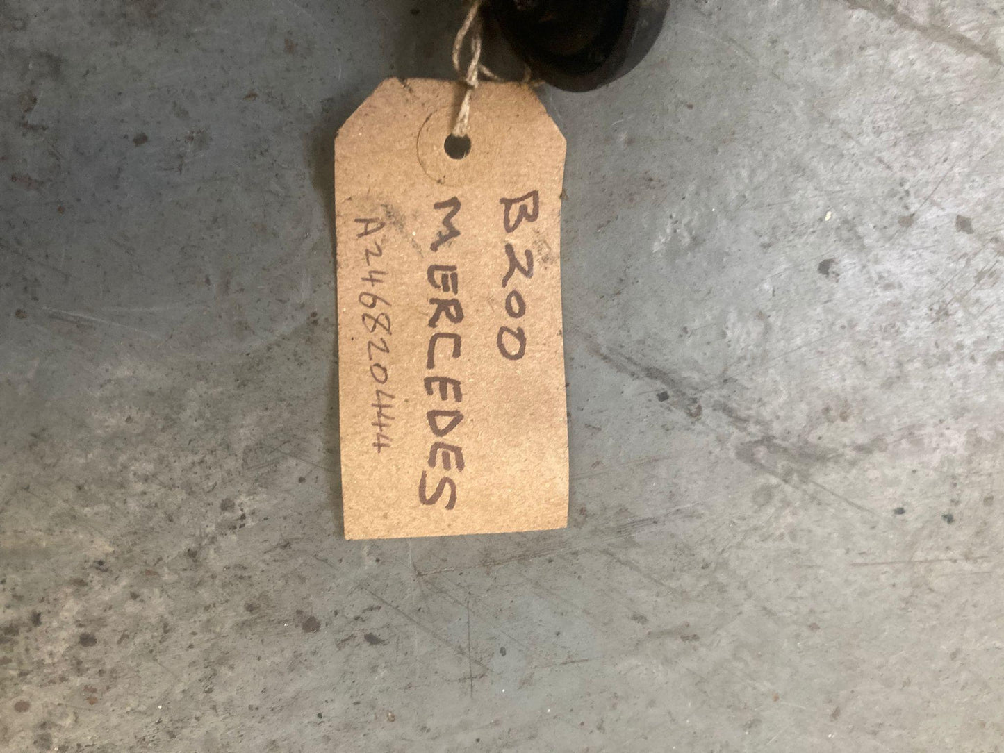 Mercedes-Benz B-Class W246 Front Wiper Arm Driver's Side A2468204444