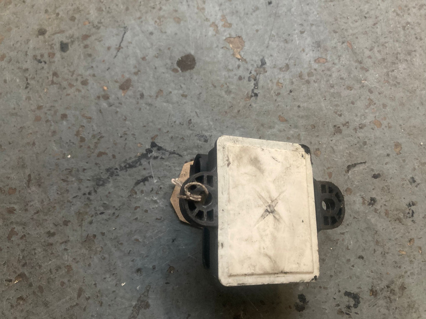 Mercedes A6519005502 Glow Plug Relay Control Unit OM651