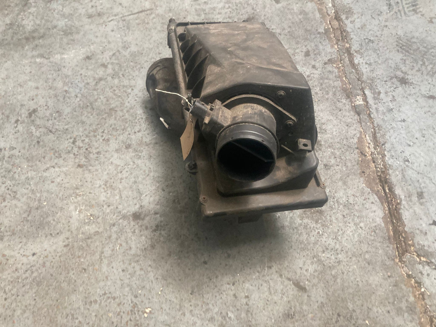 LAND ROVER RANGE ROVER SPORT L494 / DISCOVERY 5 L462 Air Filter Box Housing