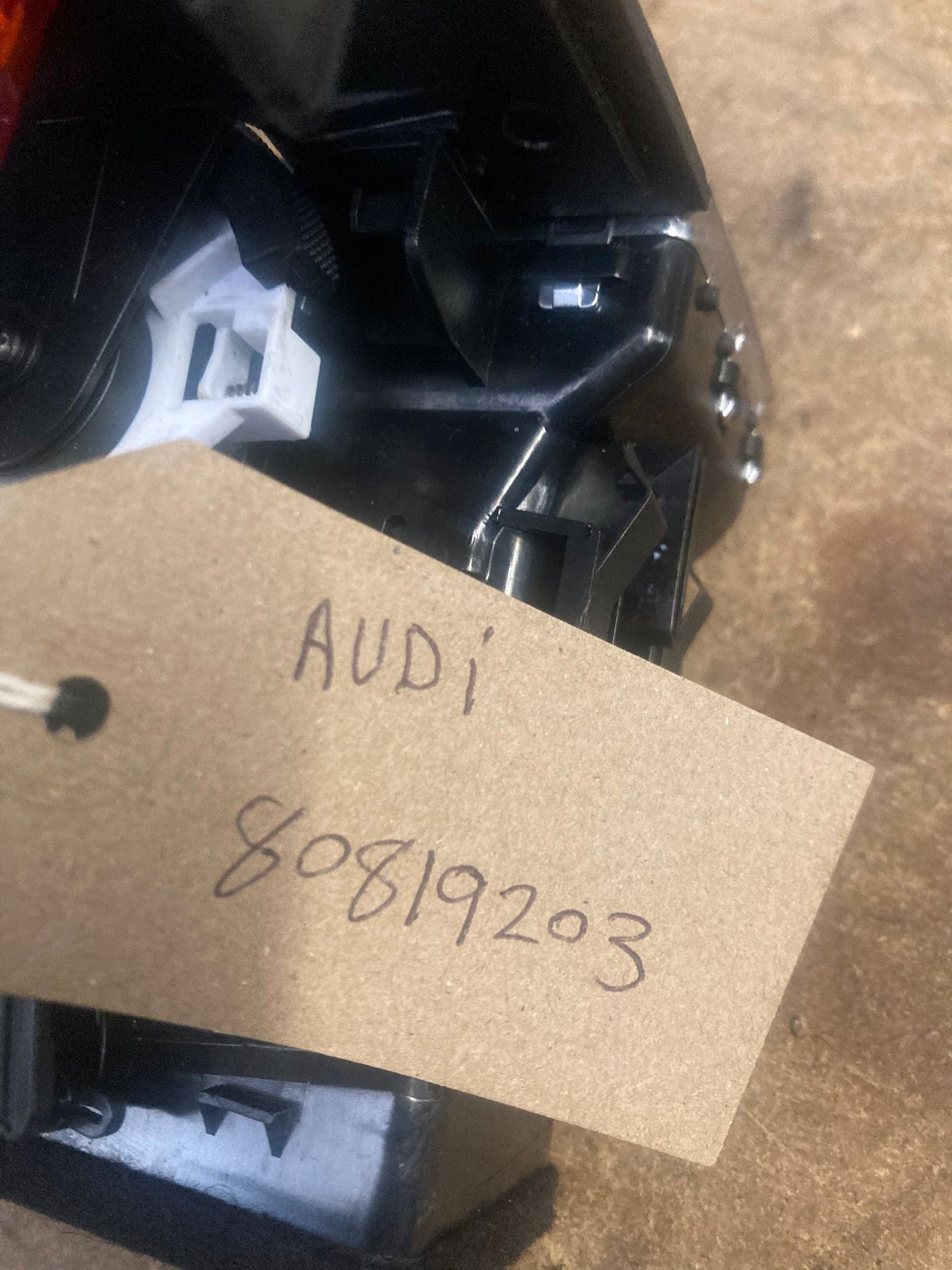 Audi A3 S3 RS3 8V Rear Centre Console Air Vent Outlet 2013-2020 8V0819203A