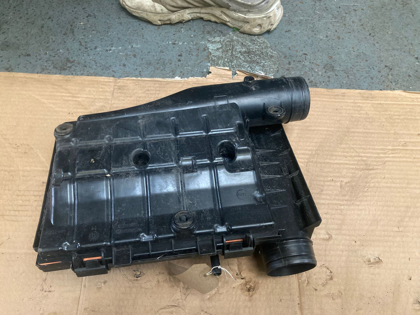 VW Golf 7 1.2/1.4 TSI 04E129611G MK7 2013-17 Air Filter Box Housing