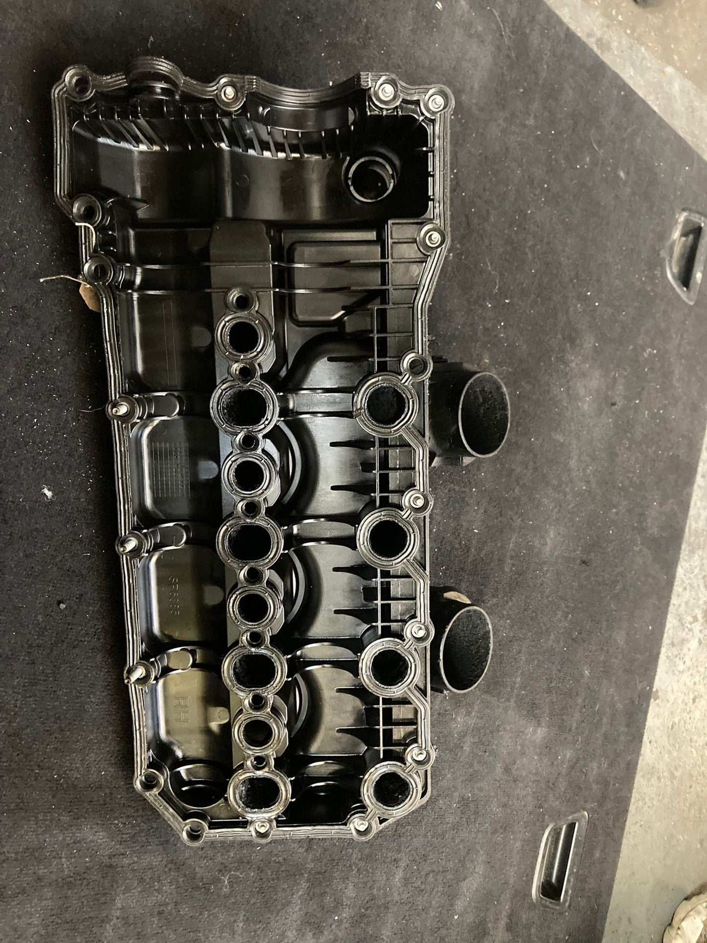 Range Rover L322 4.4 TDV8 Offside Rocker Inlet Manifold Cover AL3Q9424HB