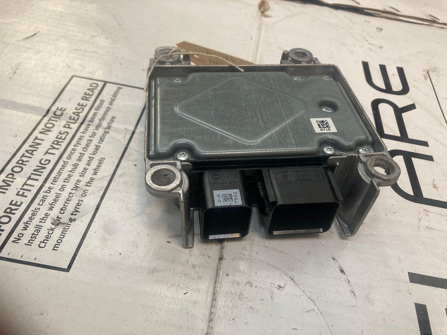 Land Rover Range Rover Vogue L322 Airbag Control Module ECU AH42-14D374-AF