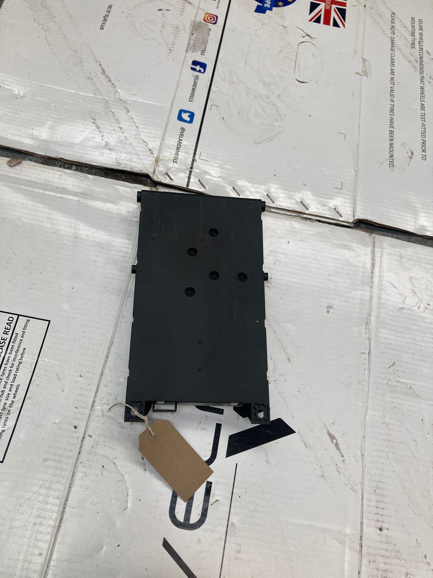 Mercedes-Benz W176 BCM Body Control Module Unit A2469009112