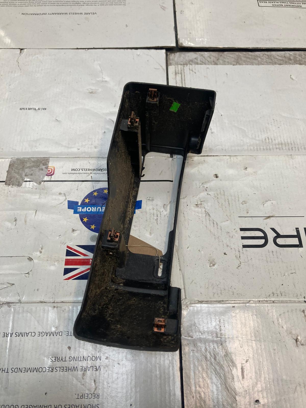 FORD TRANSIT CUSTOM MK7 MK8 CENTRE CONSOLE LOWER STORAGE TRIM BK21-V045ADSCDW