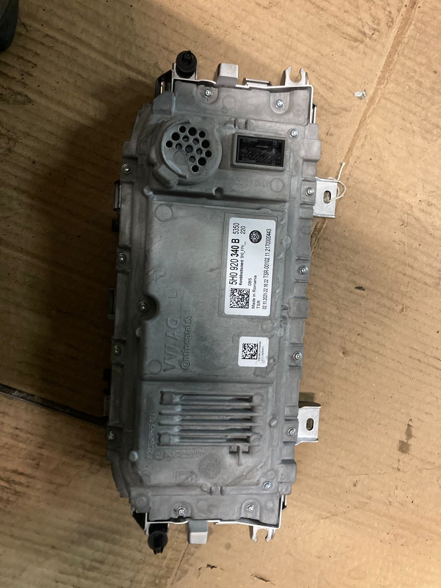 VW GOLF MK8 GTI R INSTRUMENT CLUSTER DIGITAL SPEEDOMETER 5H0920340B
