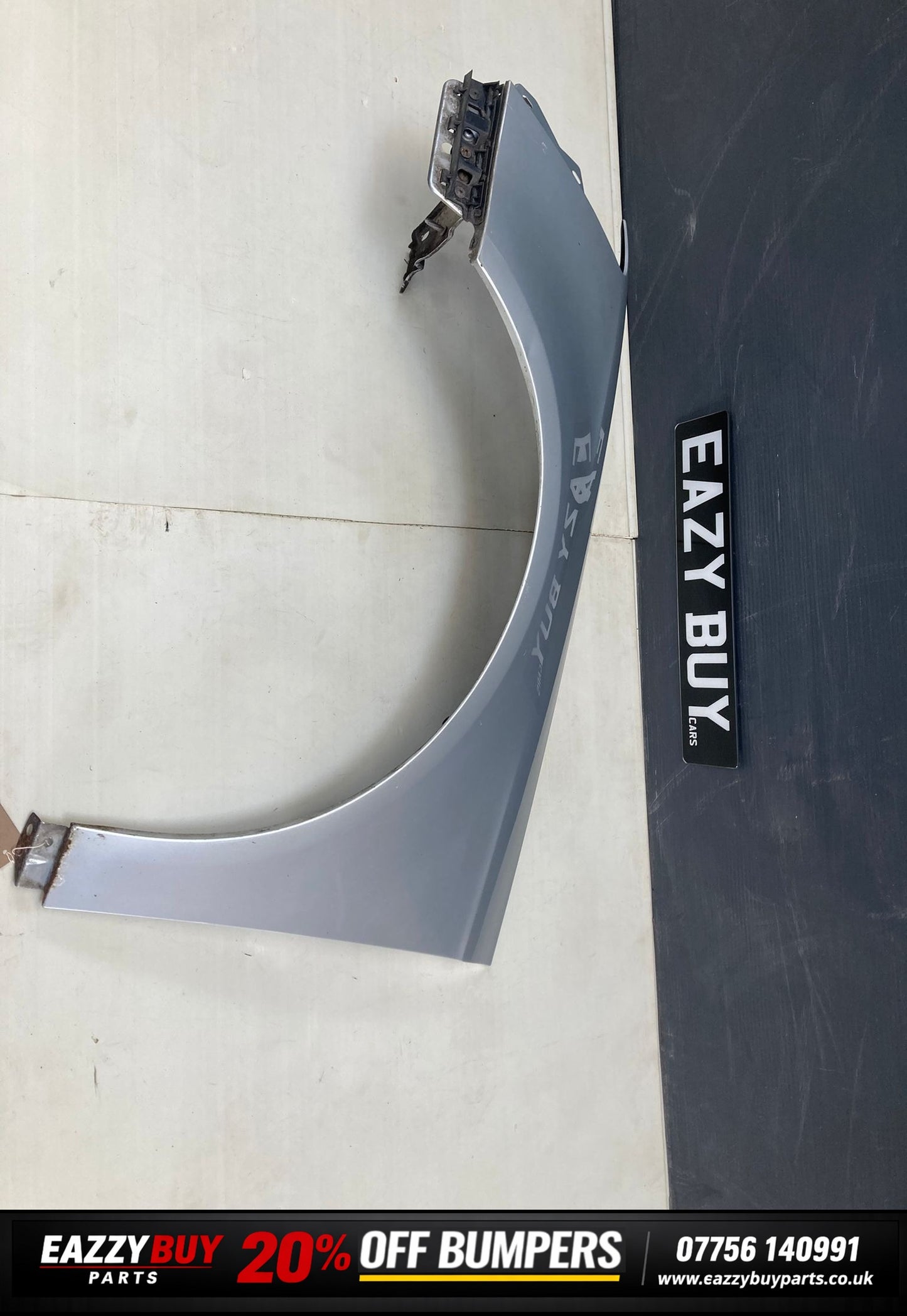 VW Passat B6 2005-2011 Front Fender Bracket 3C0821141