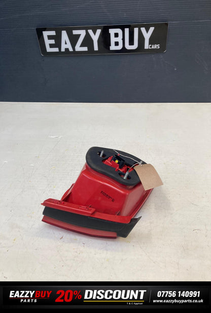 VW Passat MK5 2005-2011 Right Rear Tail Light 3c5945096h