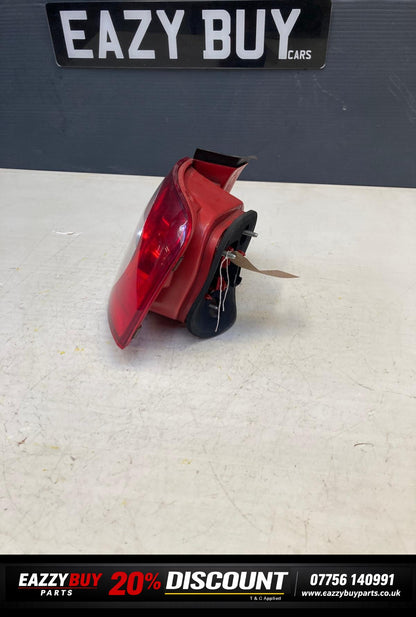 VW Passat MK5 2005-2011 Right Rear Tail Light 3c5945096h