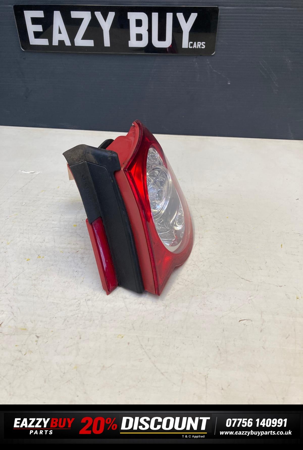 VW Passat MK5 2005-2011 Right Rear Tail Light 3c5945096h