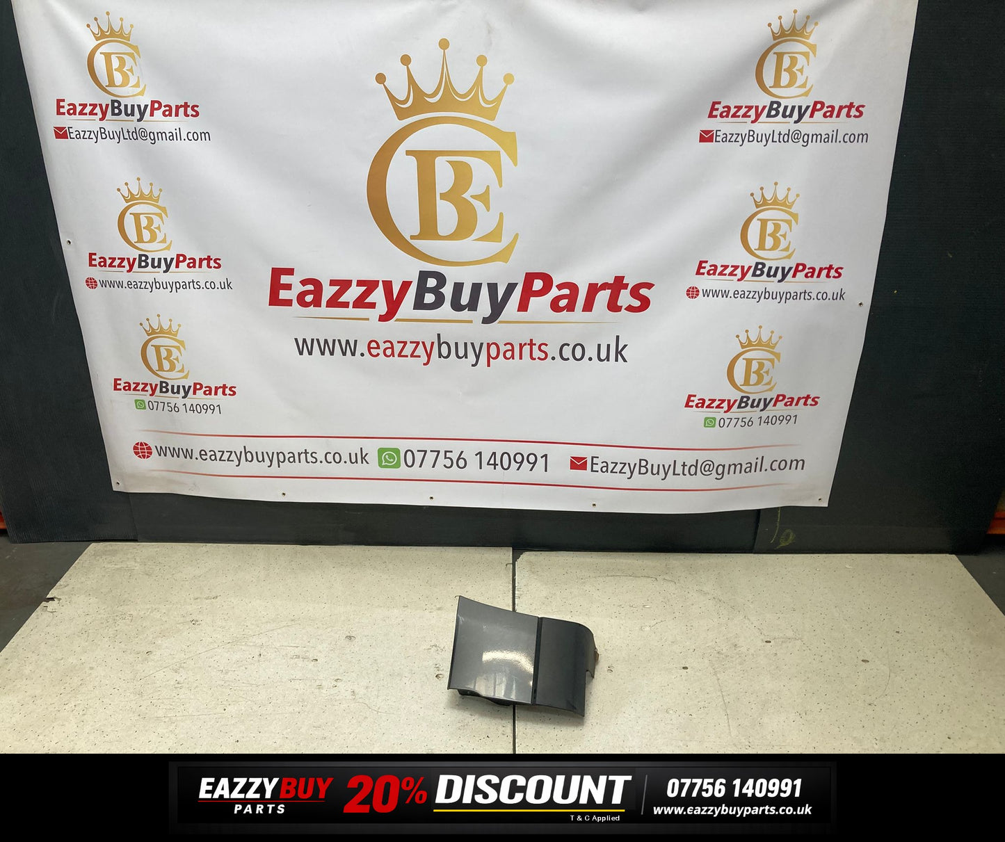 Range Rover Vogue L405 13-20 Driver Side front Right Wing Moulding ck5216d054ag