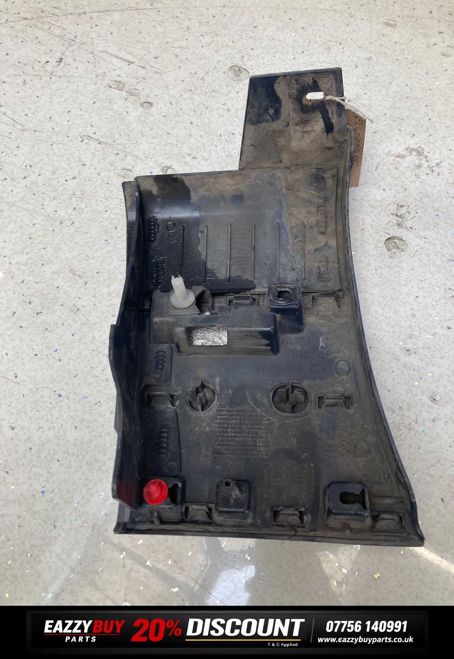 Range Rover Vogue L405 13-20 Driver Side front Right Wing Moulding ck5216d054ag