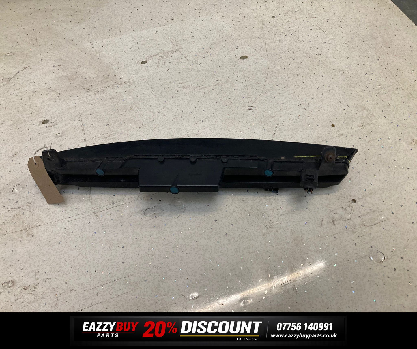 Audi Q7 4L 2007-15 Front Right Indicator slight damage 4l0953042d