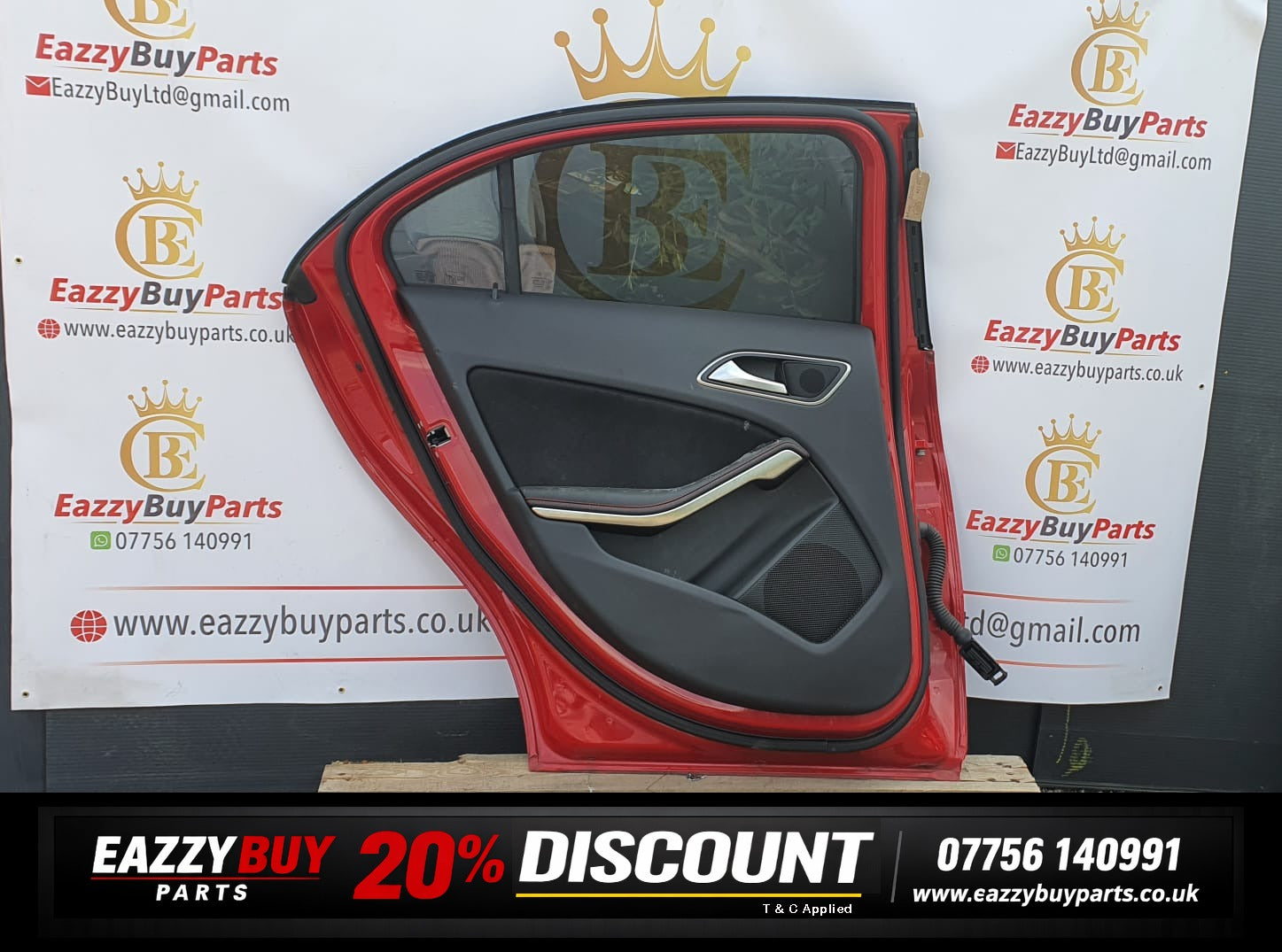mercedes benz A200 2013–2018 NSR door red