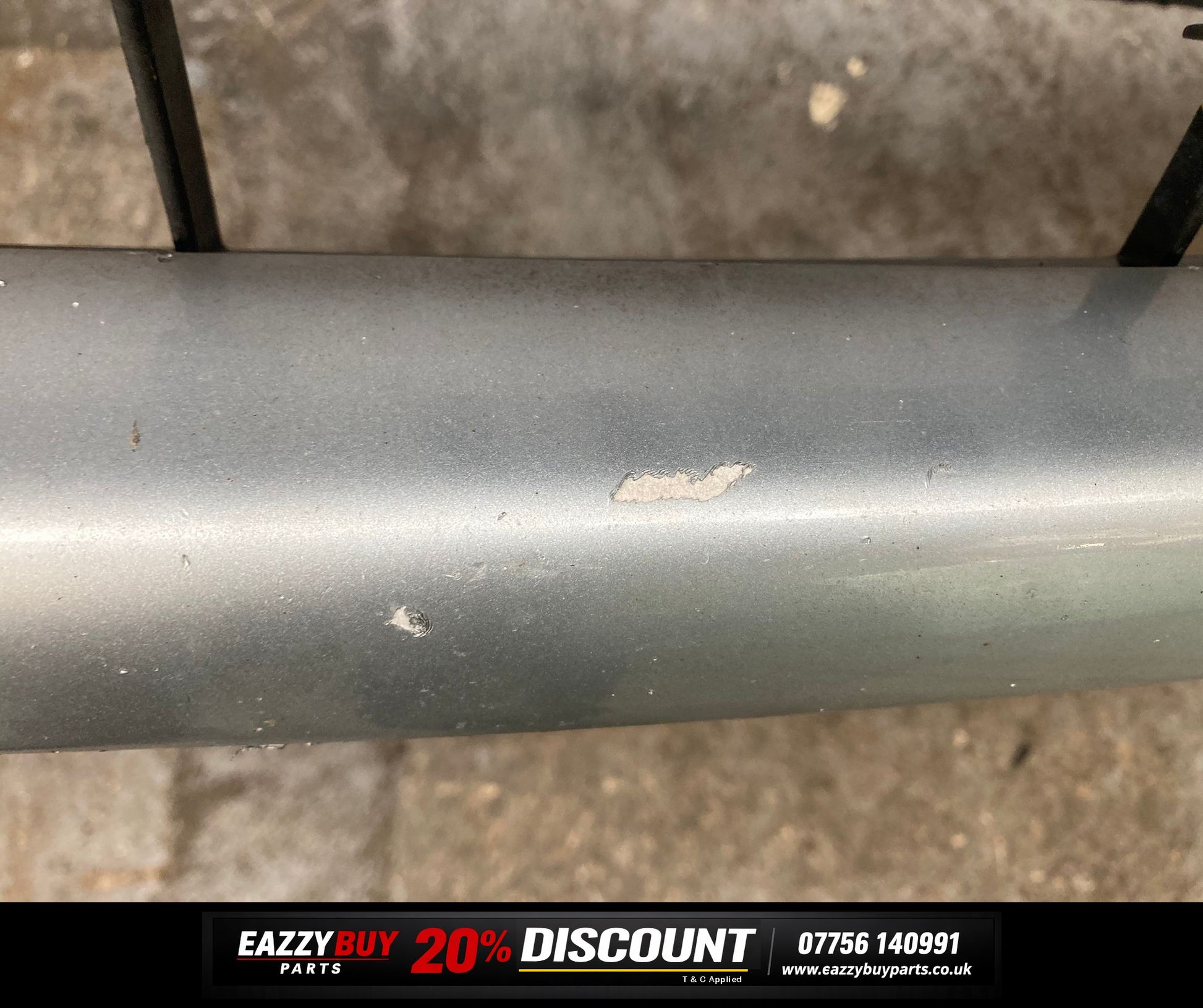 Jaguar X-Type X400  2001-2007 Front Bumper Slight damage 4x4317c831