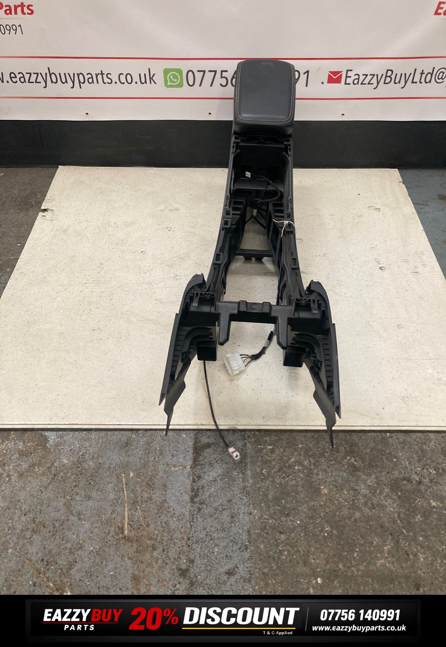 Mercedes-Benz B W246 2012-2018 Armrest A2466800400