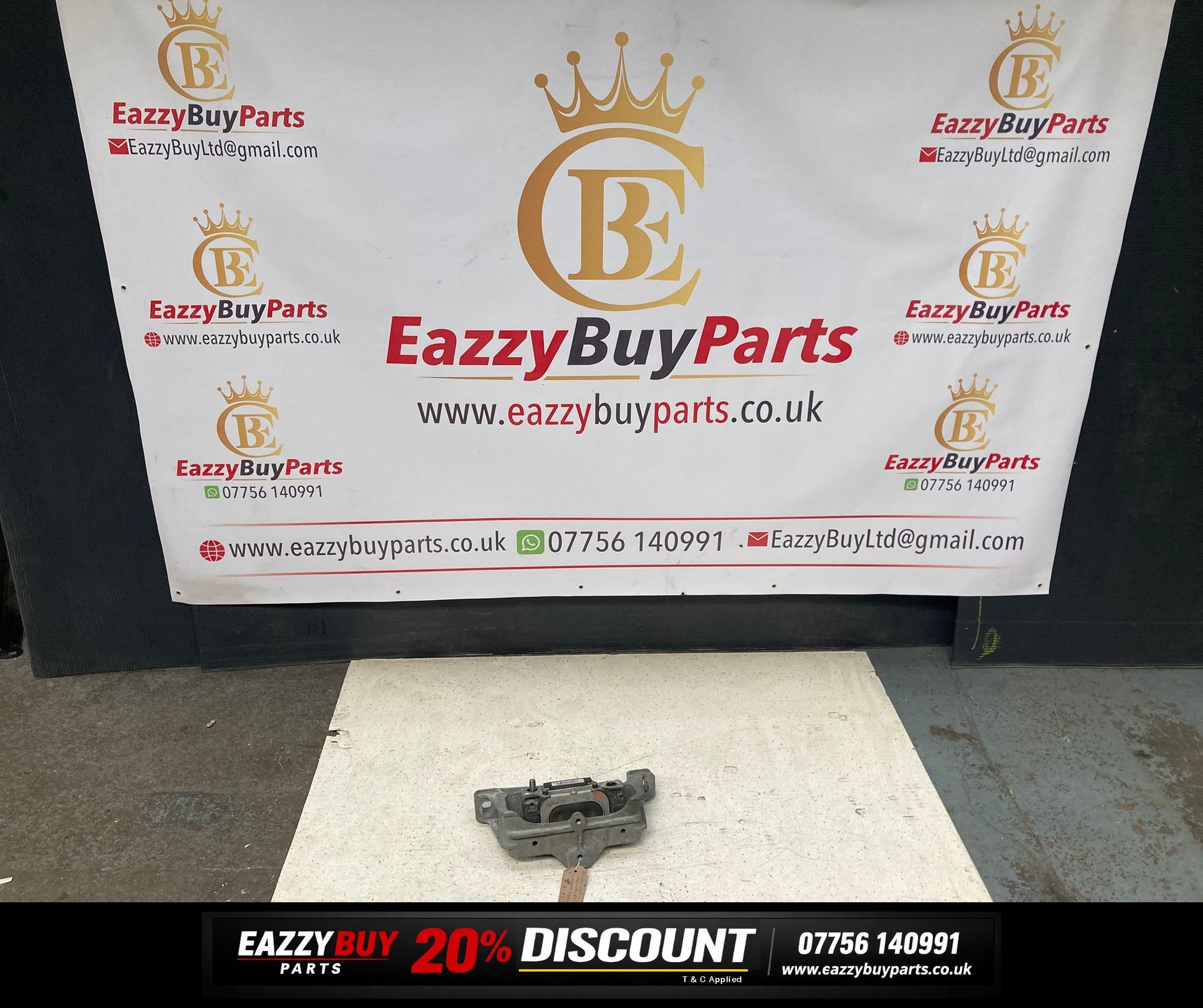 Mercedes A Class W176 2012-2018 Engine Mount Right Driver Side A2462402617