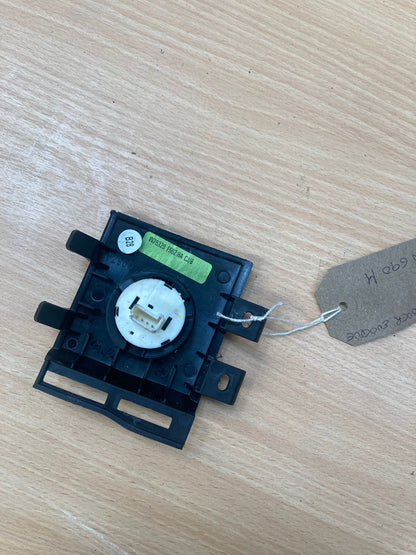 Land Rover Evoque L538 12-19 Ignition Switch Surround Trim ESW690M