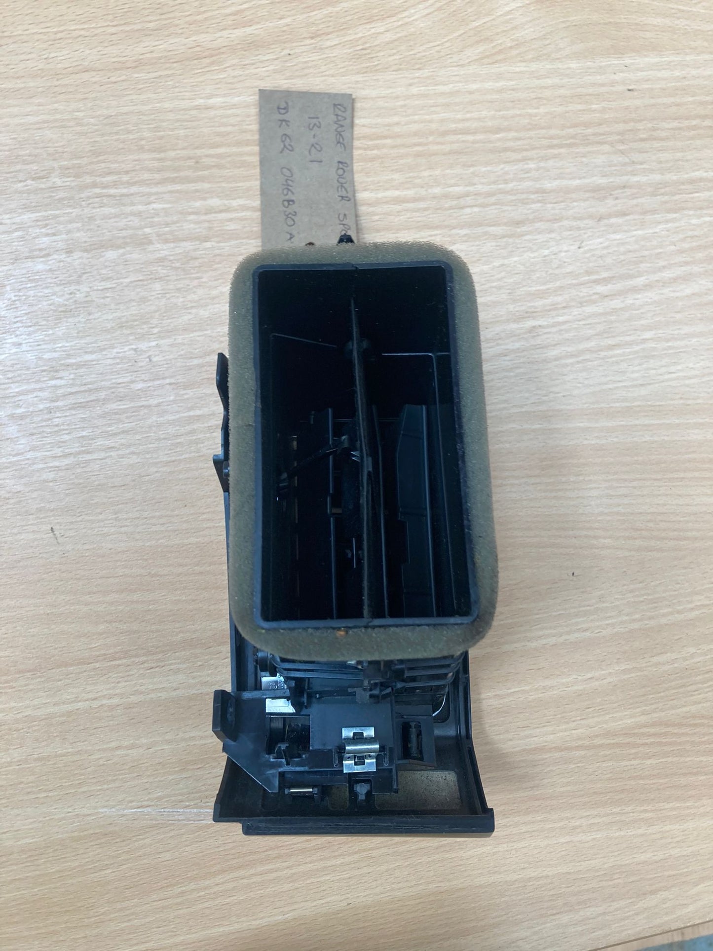 Land Rover Discovery L462 2018-21 Right Dashboard Air Vent dk62 046b30a