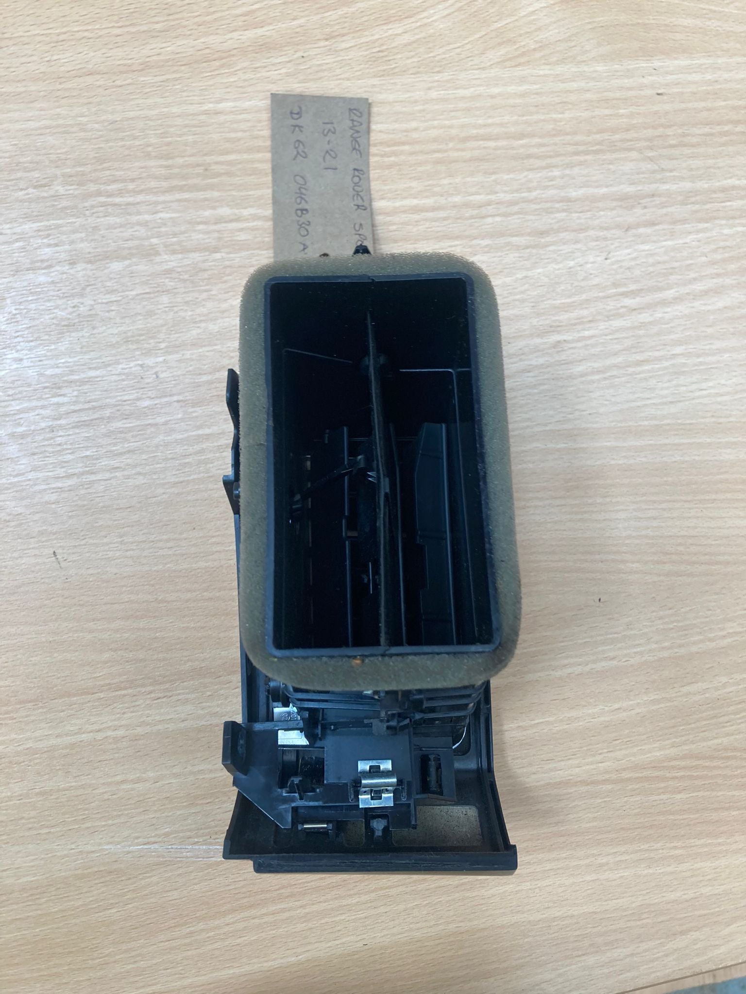 Land Rover Discovery L462 2018-21 Right Dashboard Air Vent dk62 046b30a