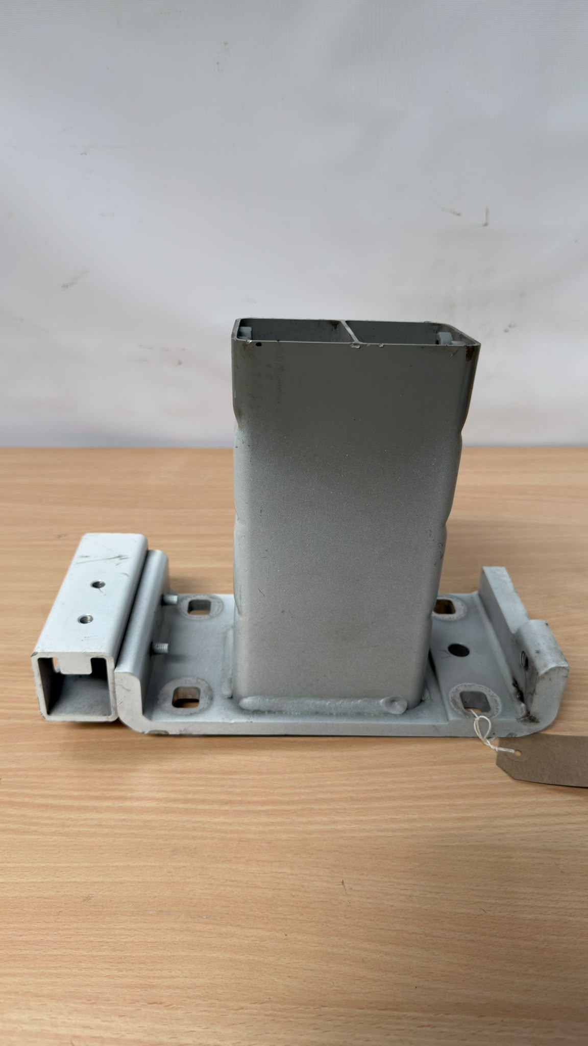 Range Rover Sport L405 15-20 Crash Can Bracket cpla103a32ac