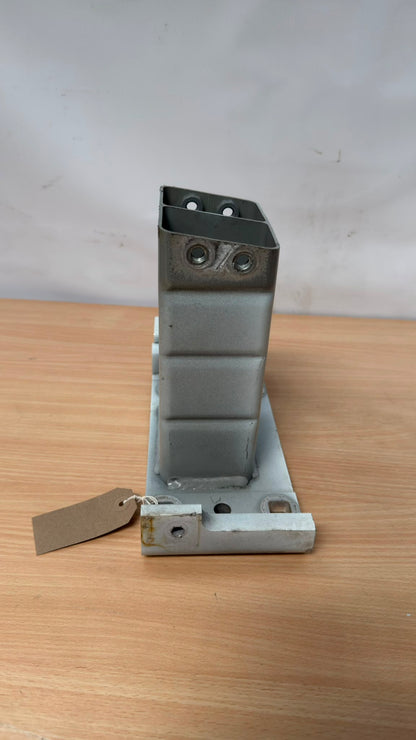 Range Rover Sport L405 15-20 Crash Can Bracket cpla103a32ac