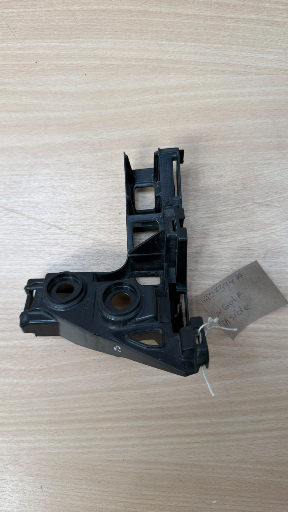 Volkswagen Golf MK7 13-19 Rear Bumper Bracket Passenger Side Left 5g6807393a