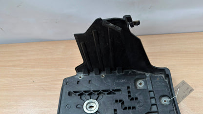 VOLVO S60 P3 MK2 10-18 BONNET RELEASE CABLE SEAL COVER CAP    30716841