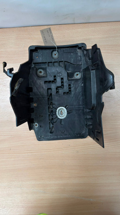 VOLVO S60 P3 MK2 10-18 BONNET RELEASE CABLE SEAL COVER CAP    30716841