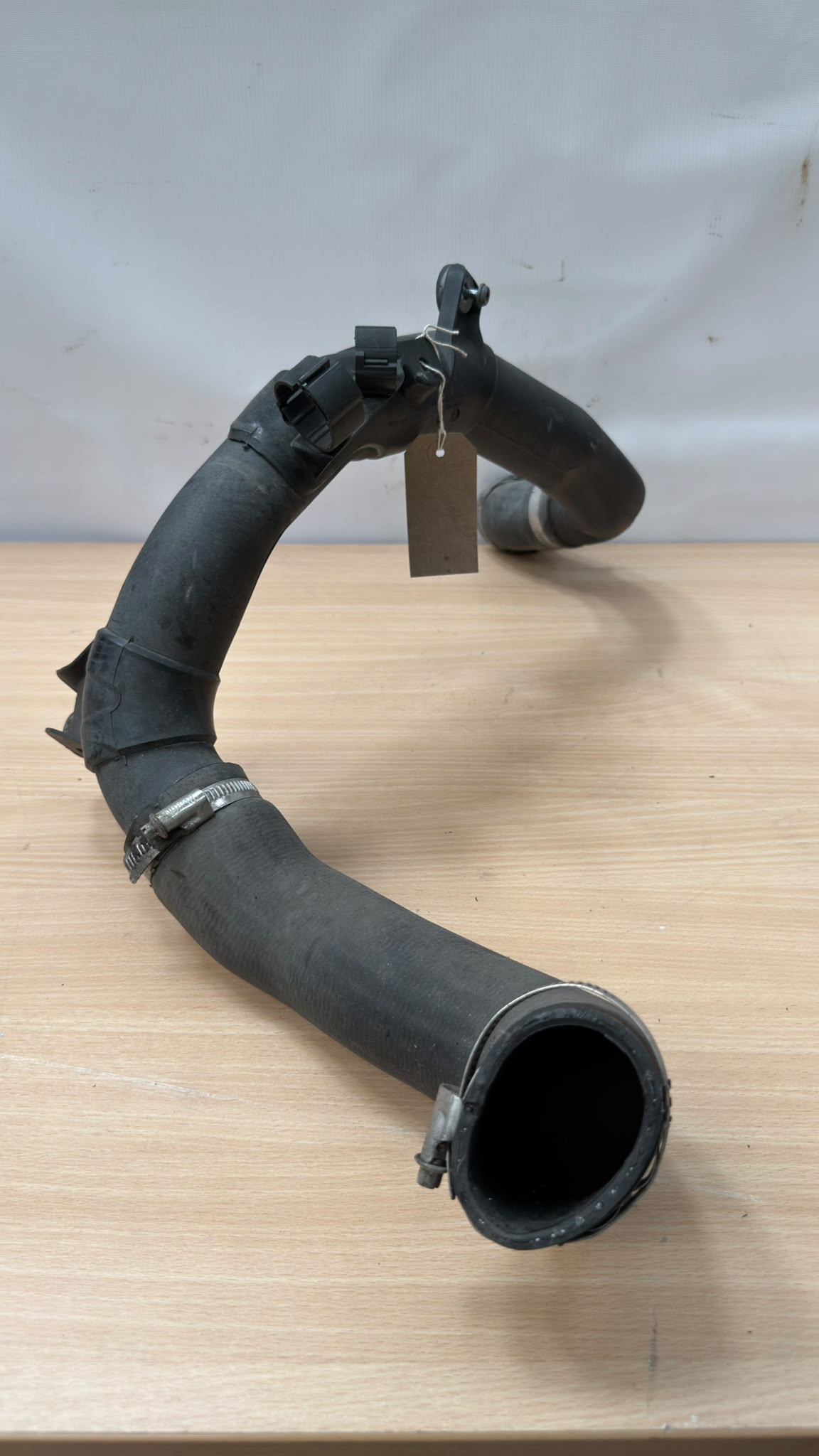 Volkswagen audi skoda seat  2012-2017 Intercooler Pipe 04L145770H