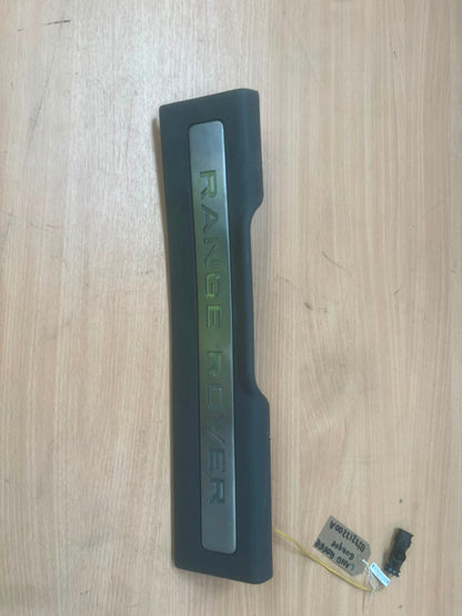 Range Rover Evoque L538 Driver Side Front Door Entry Step Trim BJ3213200A