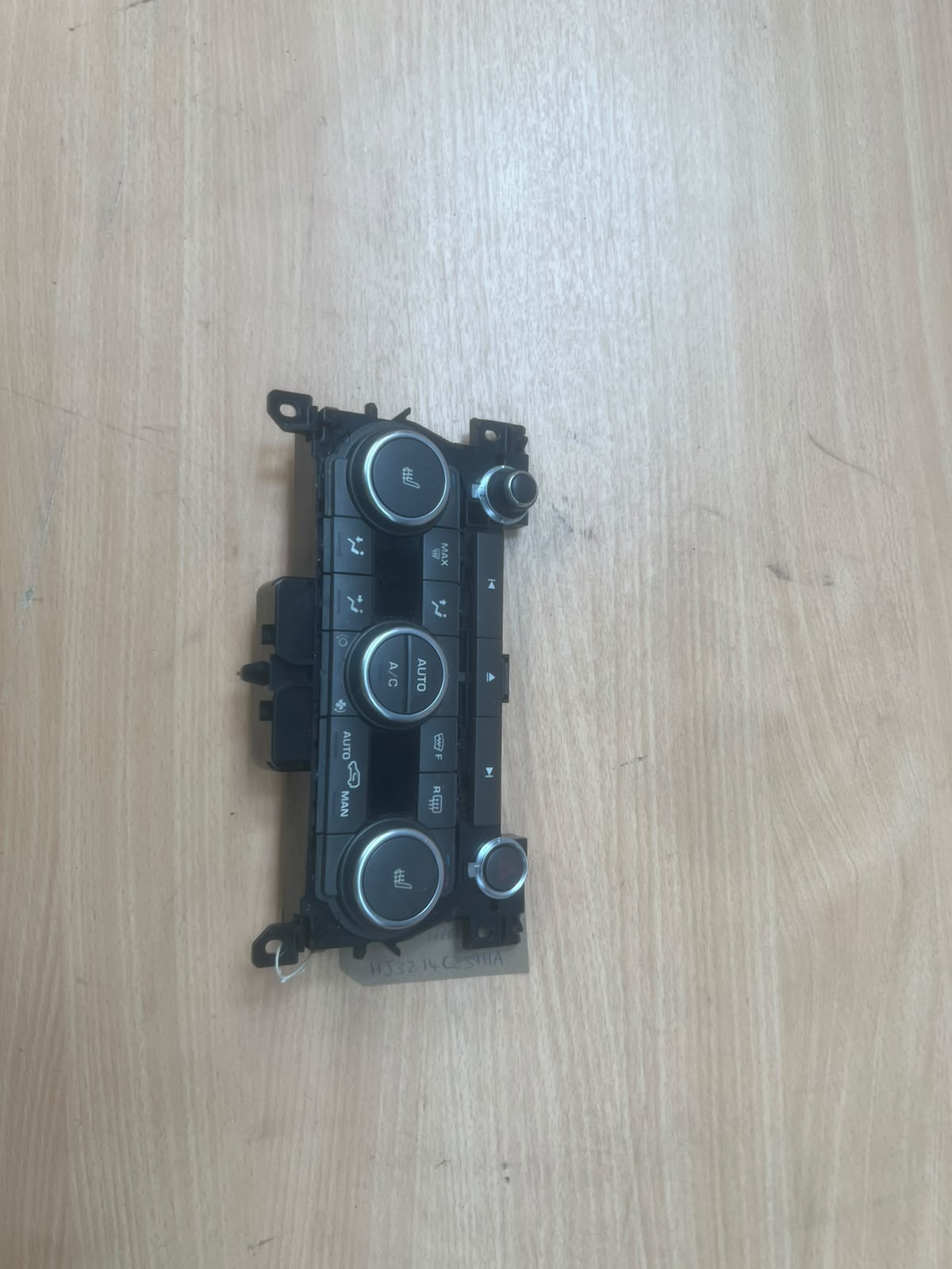 Land Rover Range Rover Evoque L538 2012-2021 Climate Control Unit hj3214c239ha