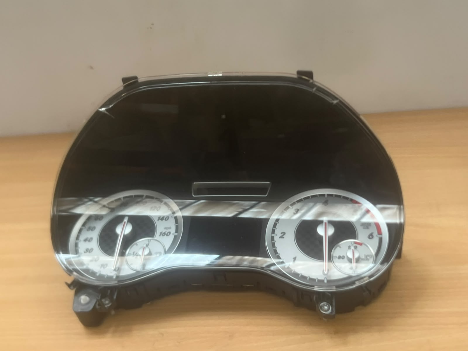 Mercedes A-Class W176 2012-2018 Speedometer Instrument Cluster A1769009401