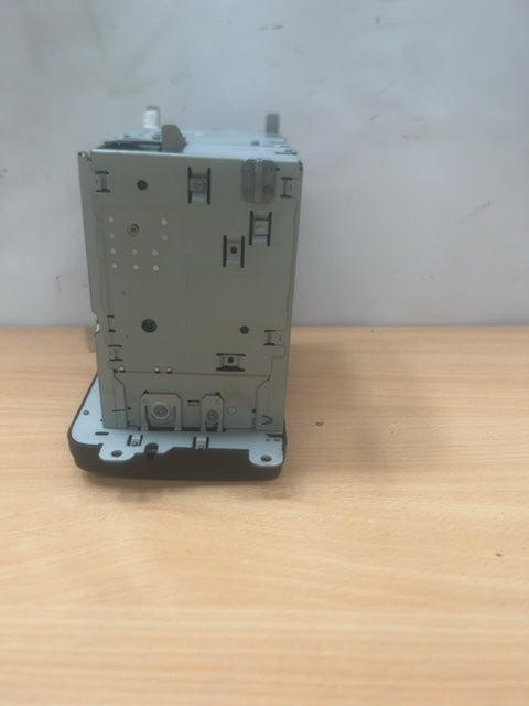 Volkswagen Golf MK6 2008-2012 CD Radio Player Head Unit 1K0035186AN
