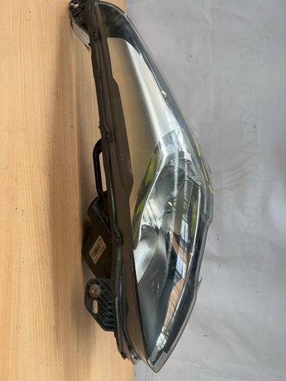 Peugeot 3008 MK1 Facelift 2014-2016 Headlight LH Passenger Side 9805505680