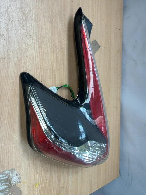 Nissan Juke F15 Passenger Side Rear 2014-2019 Tail Light Left Rear 26555BV80B
