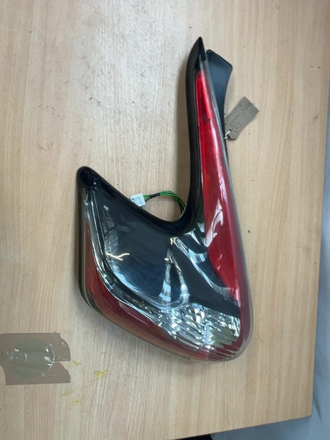 Nissan Juke F15 Passenger Side Rear 2014-2019 Tail Light Left Rear 26555BV80B