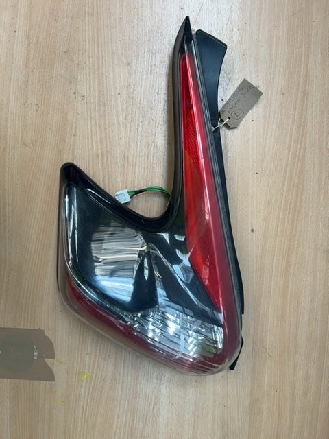 Nissan Juke F15 Passenger Side Rear 2014-2019 Tail Light Left Rear 26555BV80B