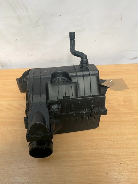 SEAT/CUPRA LEON 5F1 AIR INTAKE BOX 1.6 DIESEL 500 129 618 b 2013