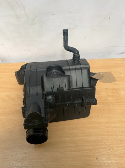 SEAT/CUPRA LEON 5F1 AIR INTAKE BOX 1.6 DIESEL 500 129 618 b 2013