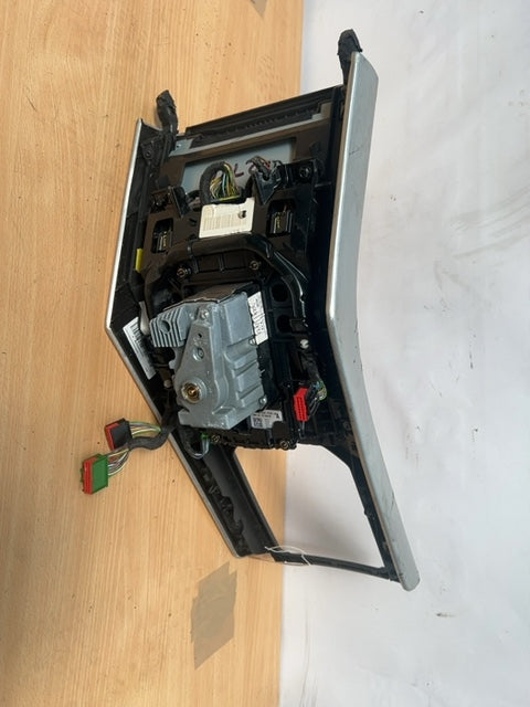 LAND ROVER DISCOVERY SPORT JLRGJ327E453AB GEAR LEVER 2017