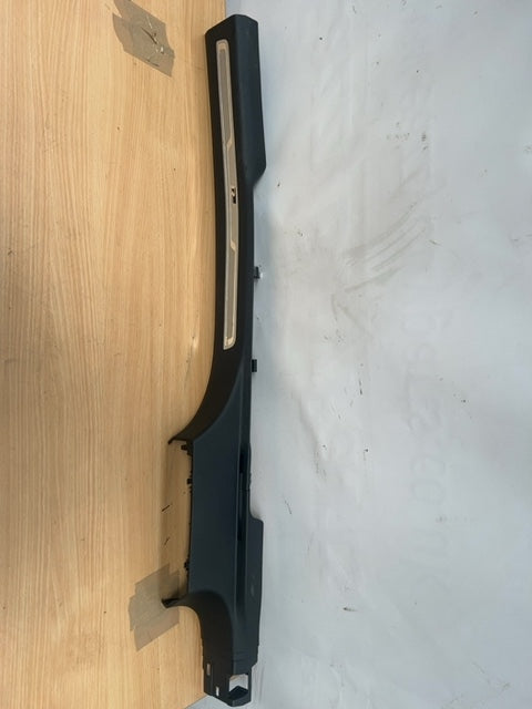 Volkswagen Tiguan MK2 Passenger Side Front 2016-24 Front Left Illuminated Door S