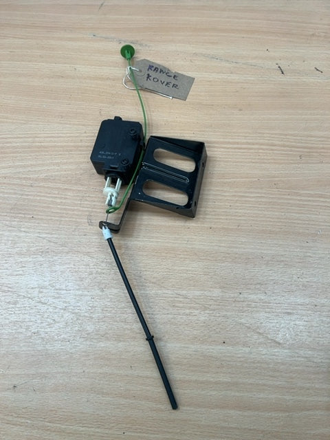 Range Rover Vogue L322 09-12 Fuel Tank Cover Lock Actuator 40620437