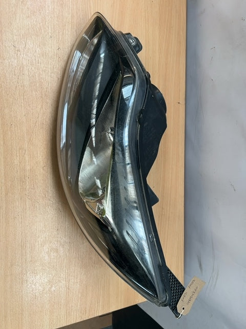 Ford Focus MK3 Passenger Side Front 2011-2014 Front Passenger Side Headlight 148