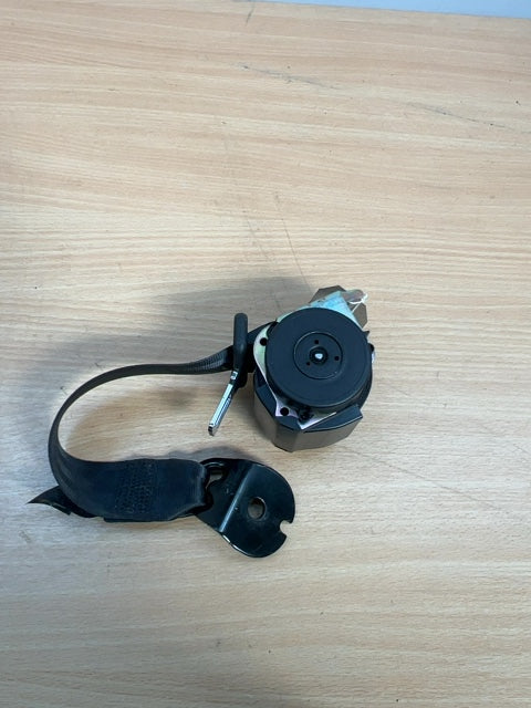 Range Rover Evoque L538 2012-17 Seat Belt Rear 618582300B